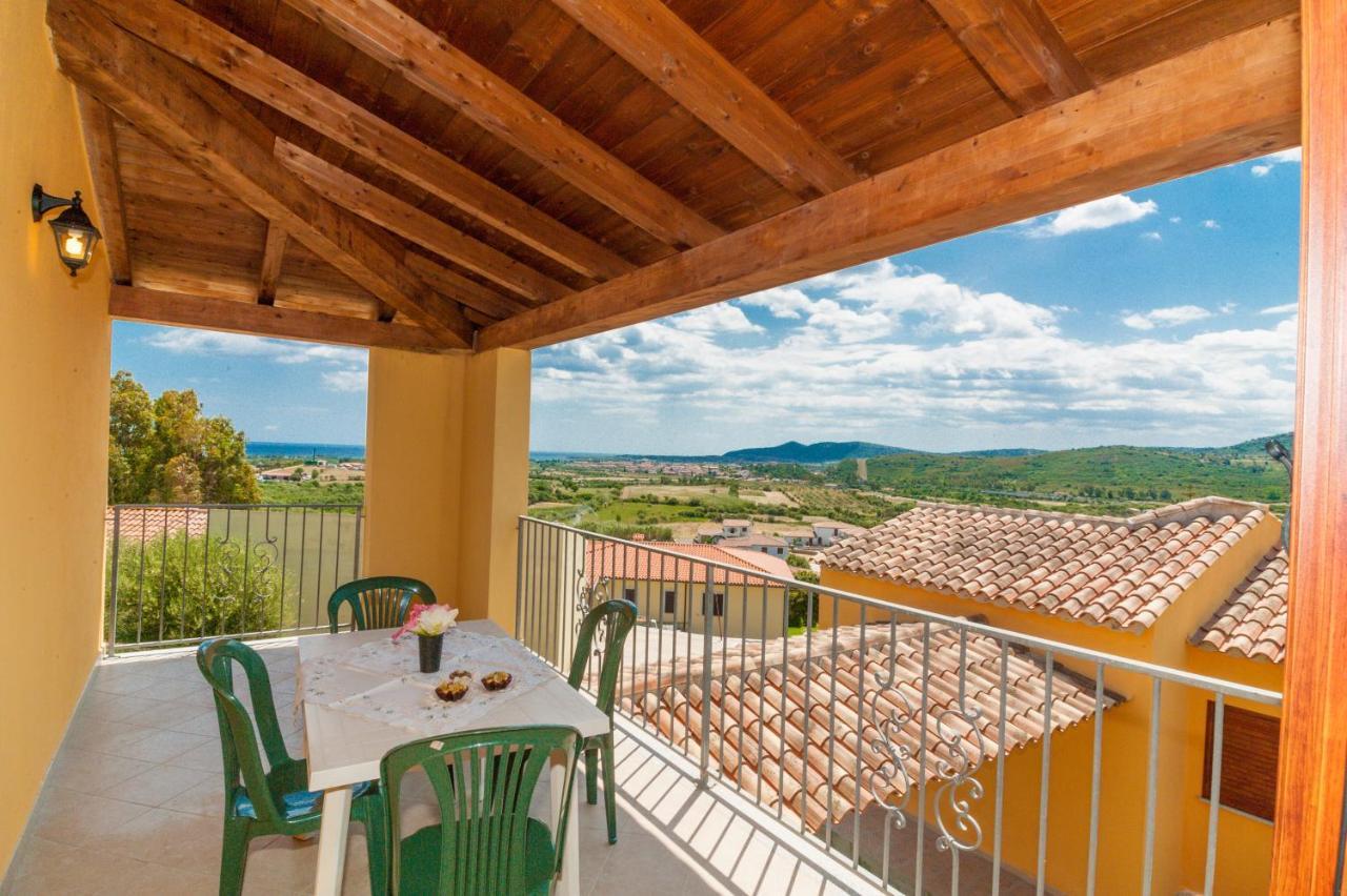 Corte Di Gallura Budoni Kültér fotó
